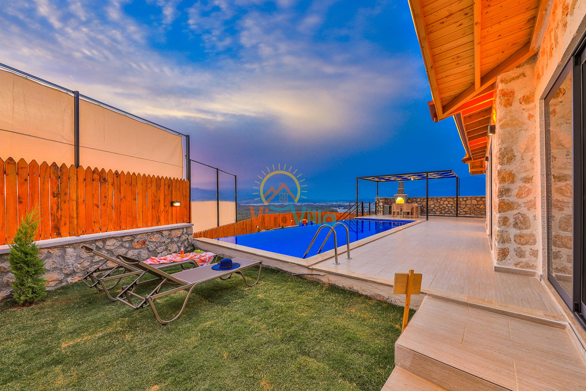 Kalkan Kiralık Villalar- Villa Kirala- Viravilla.com